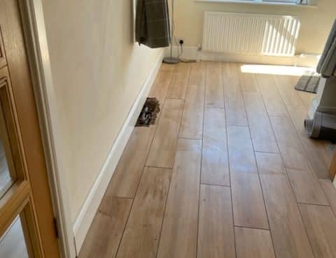 Find Leak Under Floor Comber